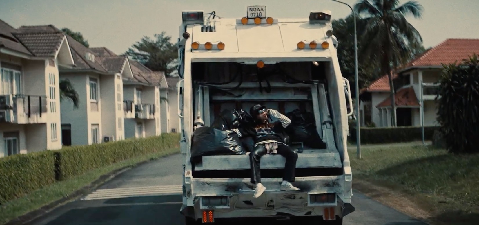 There's No One At All anh 2