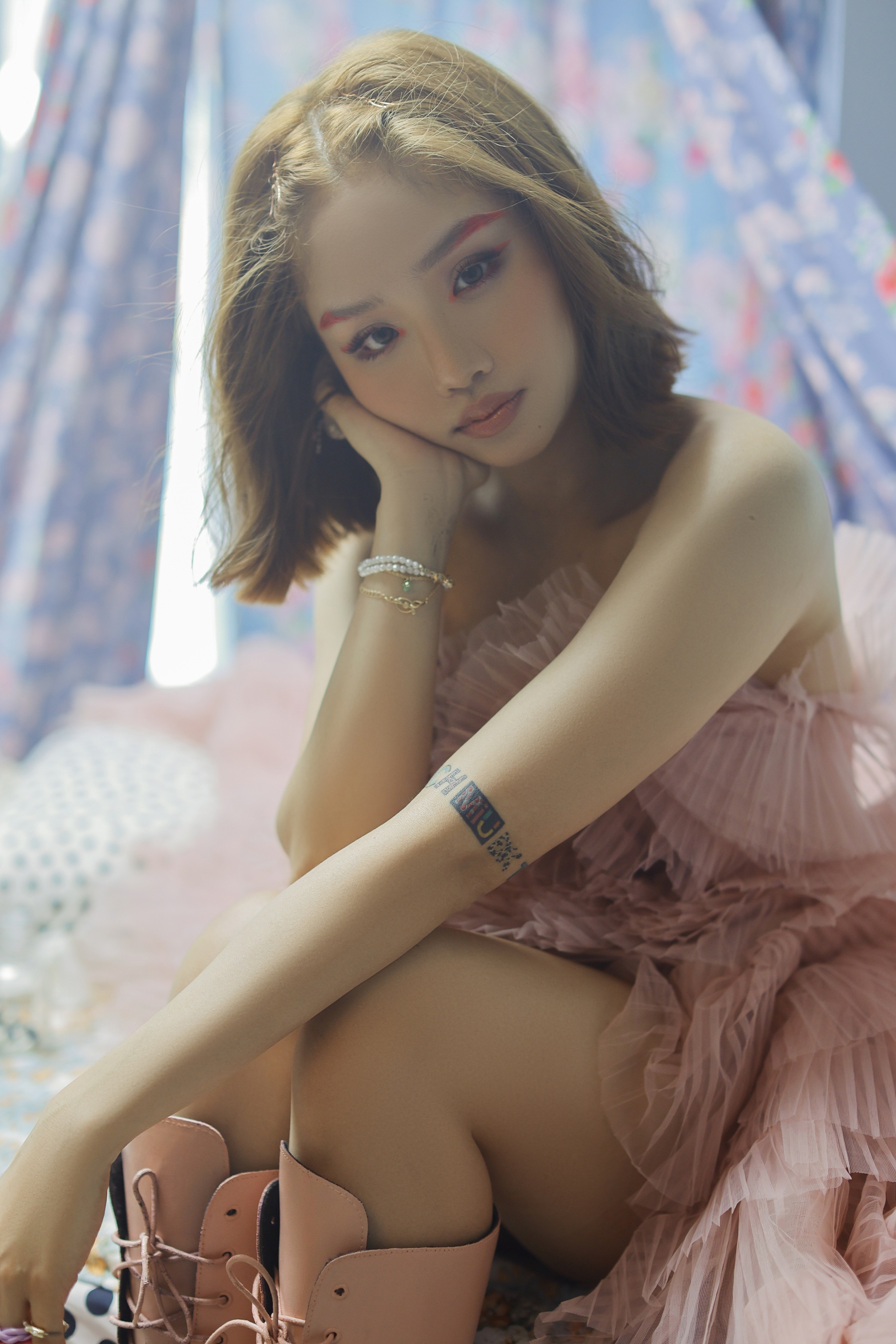 ca si Viet bo 10 ty dong lam MV anh 9