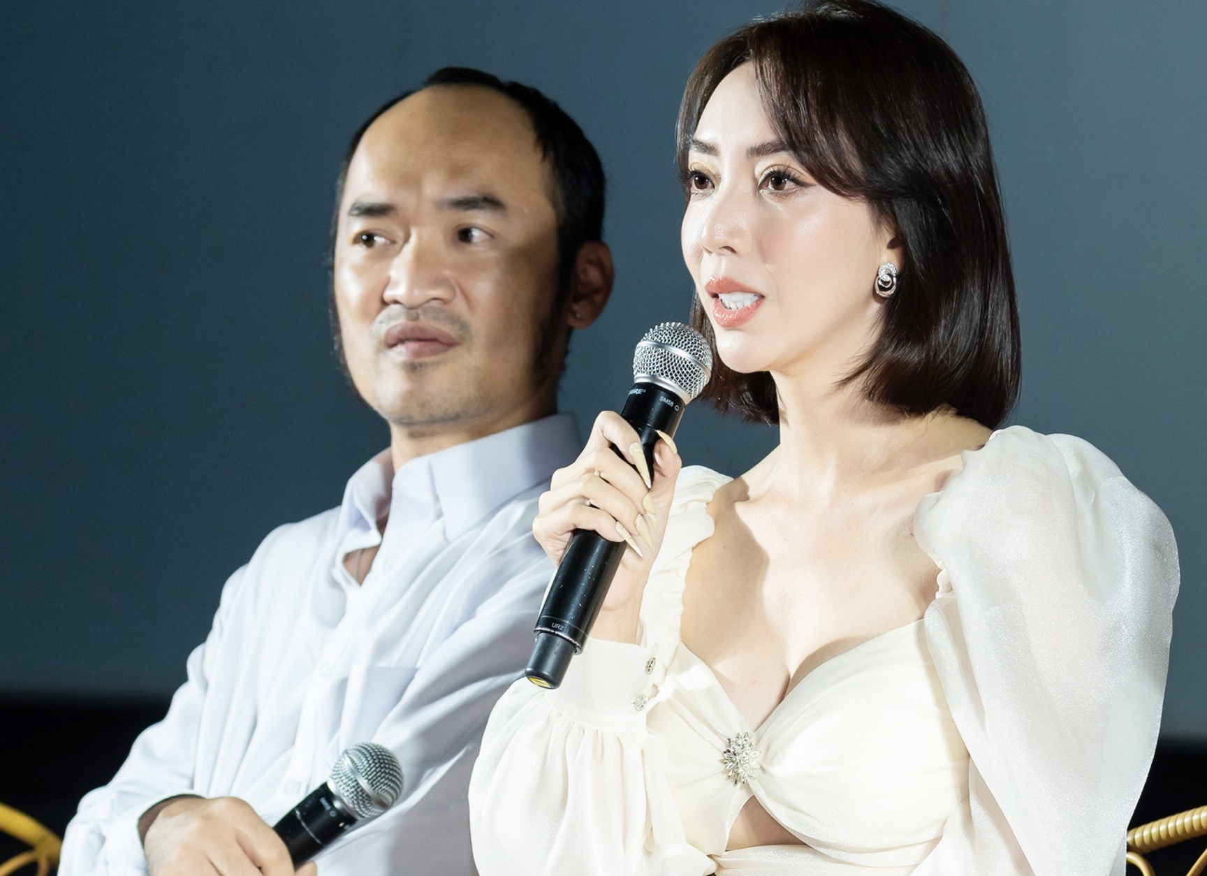 'Dan choi khong so con roi' - Tien Luat, Thu Trang lap lai chinh minh hinh anh