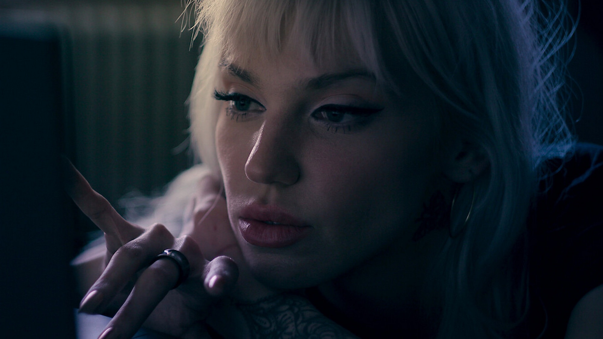 review phim The Most Hated Man on the Internet anh 6