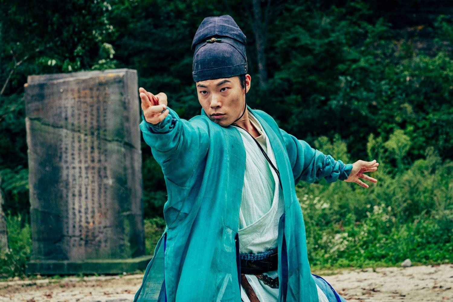 review cuoc chien xuyen khong anh 8