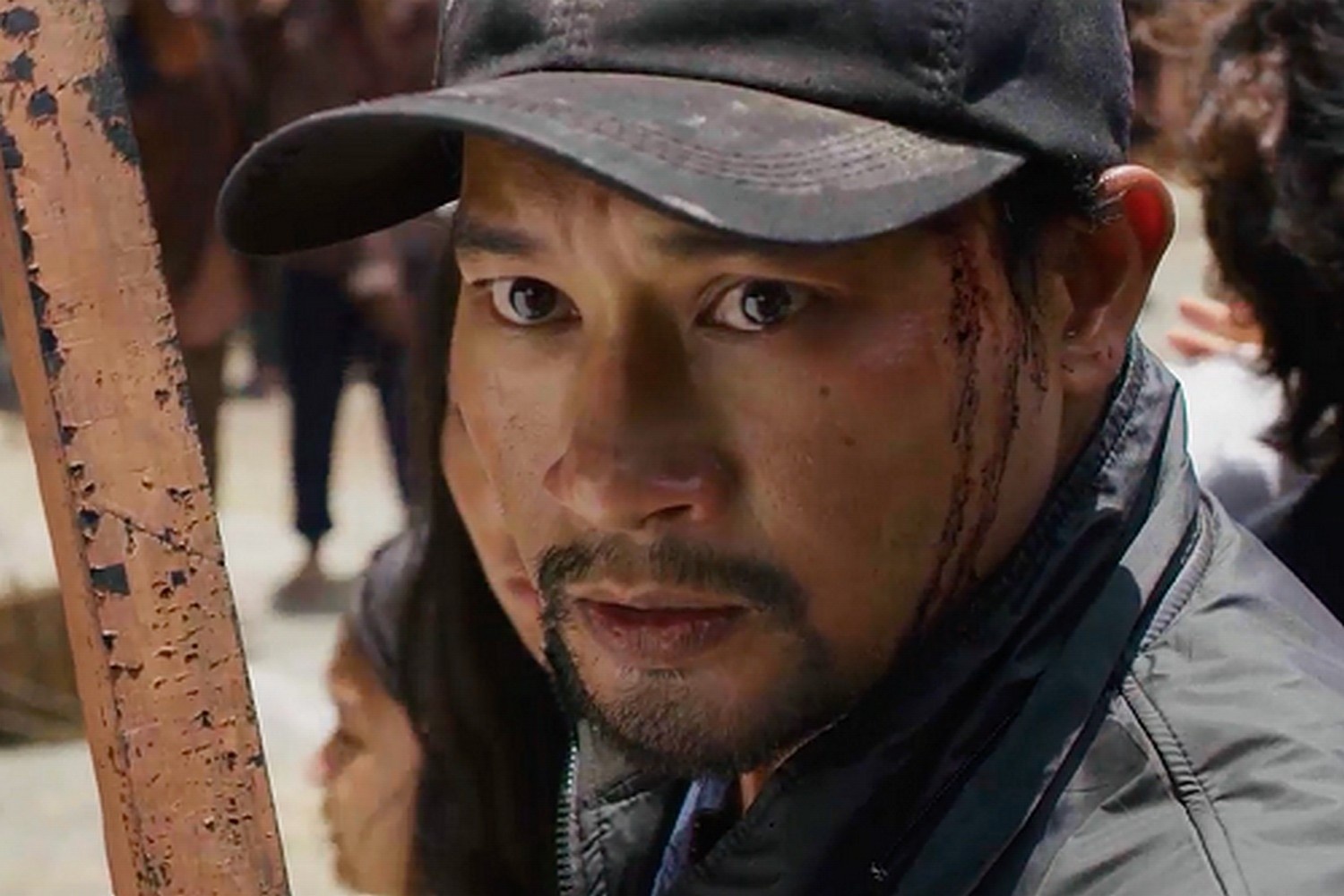 ‘Cu lao xac song’ - kich ban ngo nghe, zombie ngo ngan hinh anh