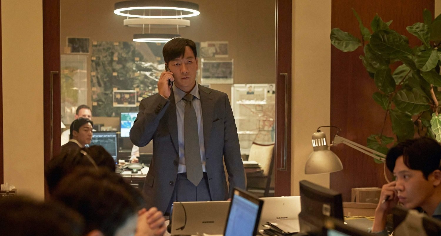 review phim Narco-Saints anh 4