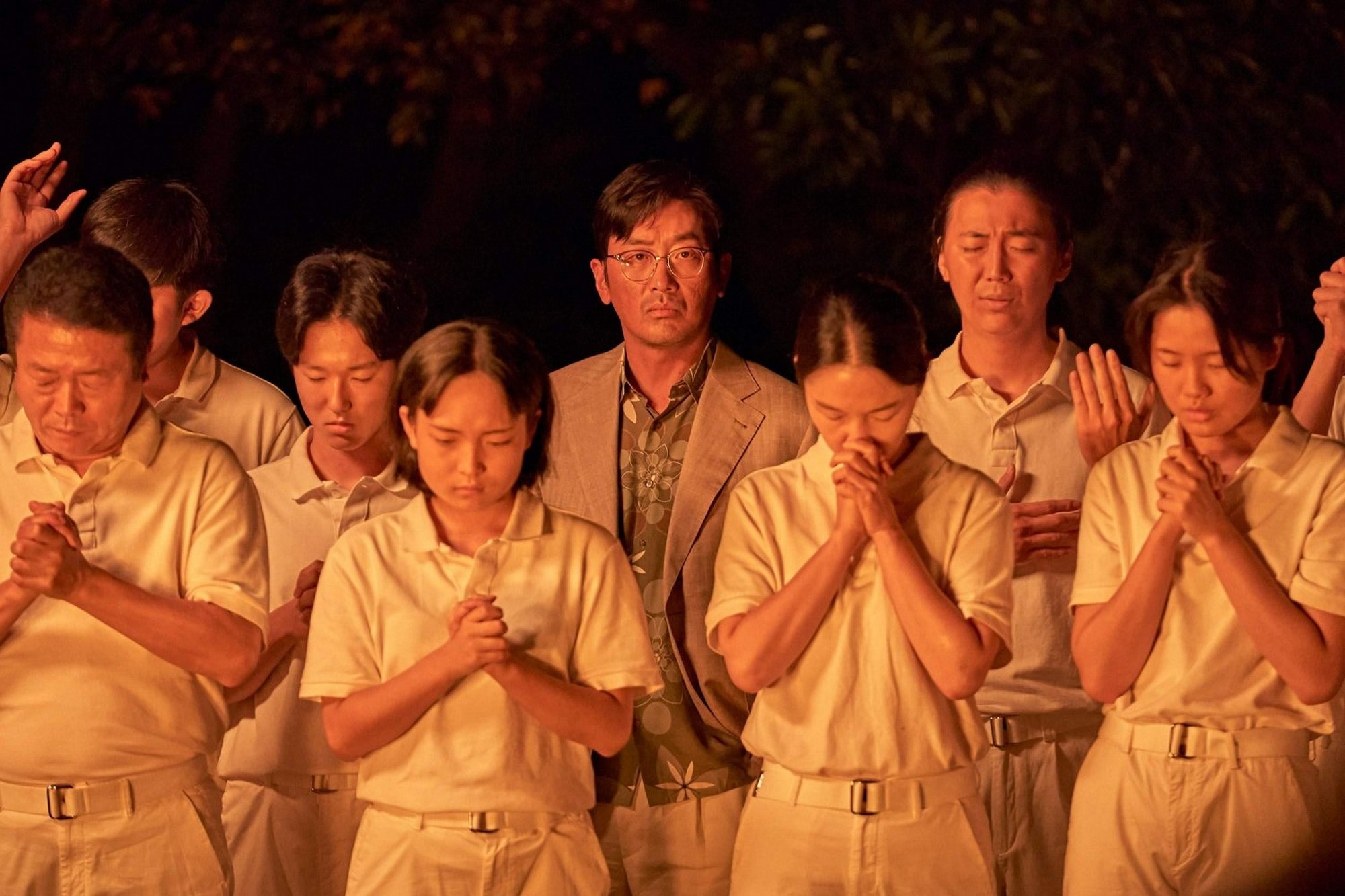 review phim Narco-Saints anh 1