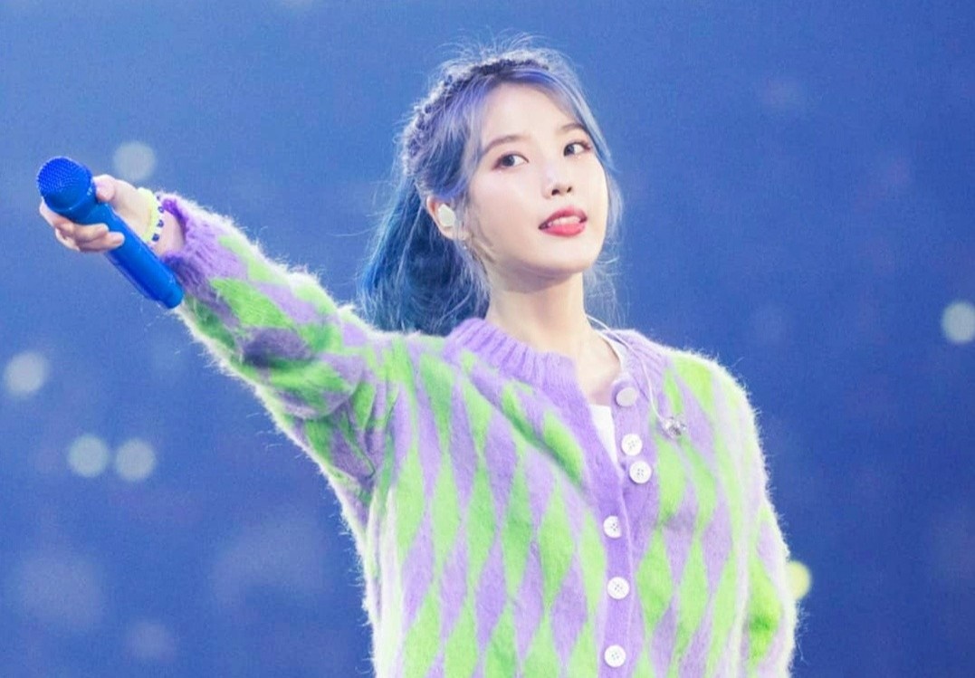 IU va dan my nhan Han mac ao len dep hinh anh