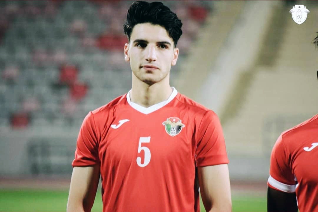 Cau thu dien trai cua U23 Jordan ngoai doi co gu an mac tre trung hinh anh
