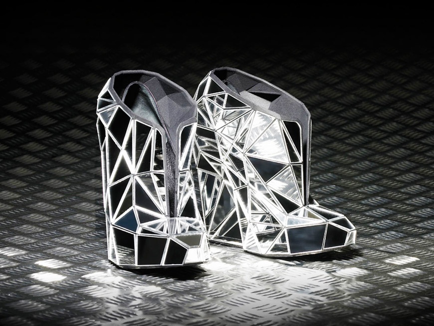 Giay bach tuoc anh 2