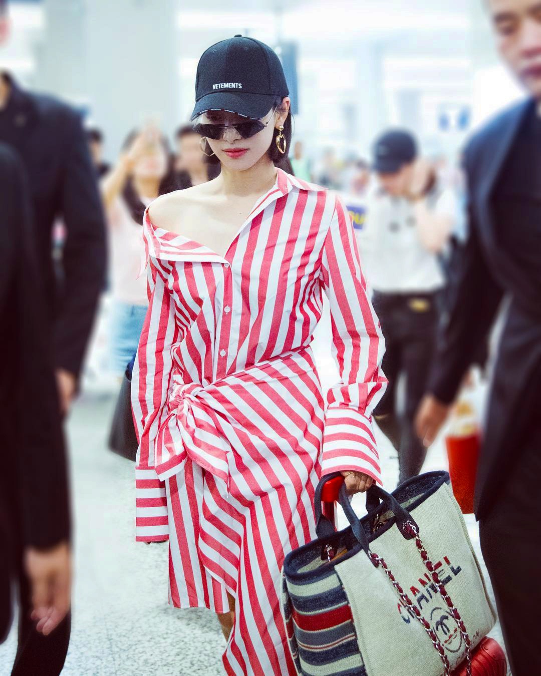 Tram ke tiep la hanh phuc anh 9