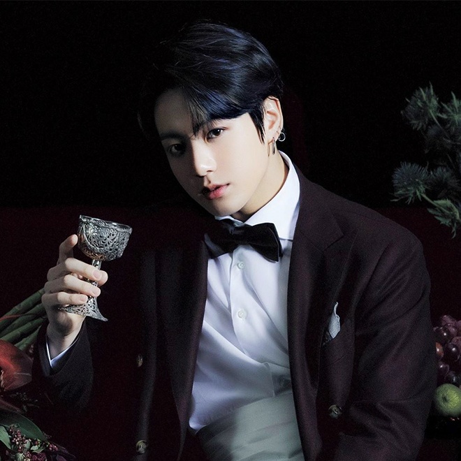 sao nam han mac ao so mi trang anh 3