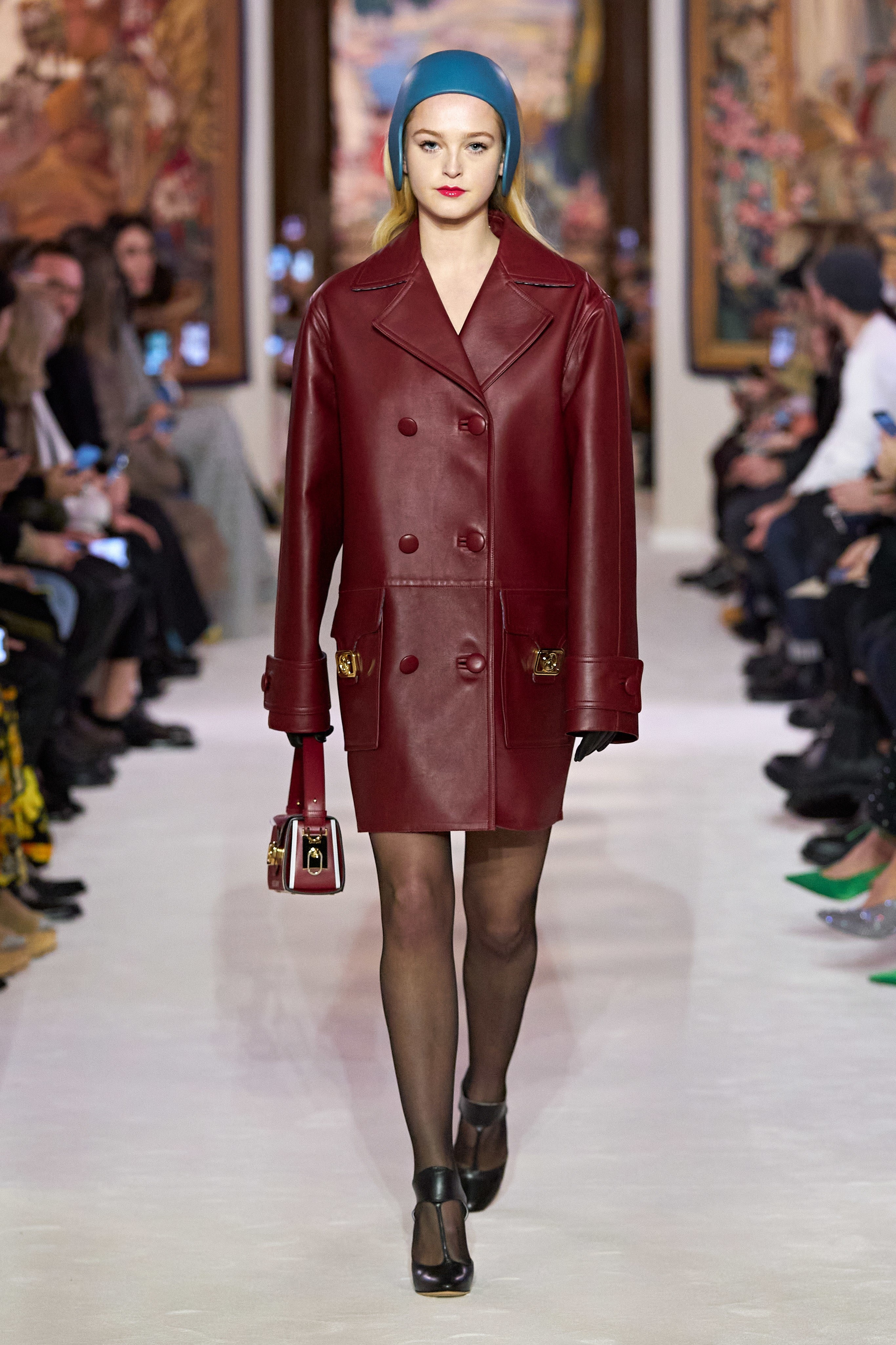 Trang phuc thu dong anh 7