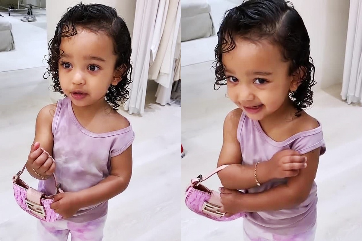 Con gai Kim Kardashian xach tui Fendi, di giay cao got du moi 2 tuoi hinh anh