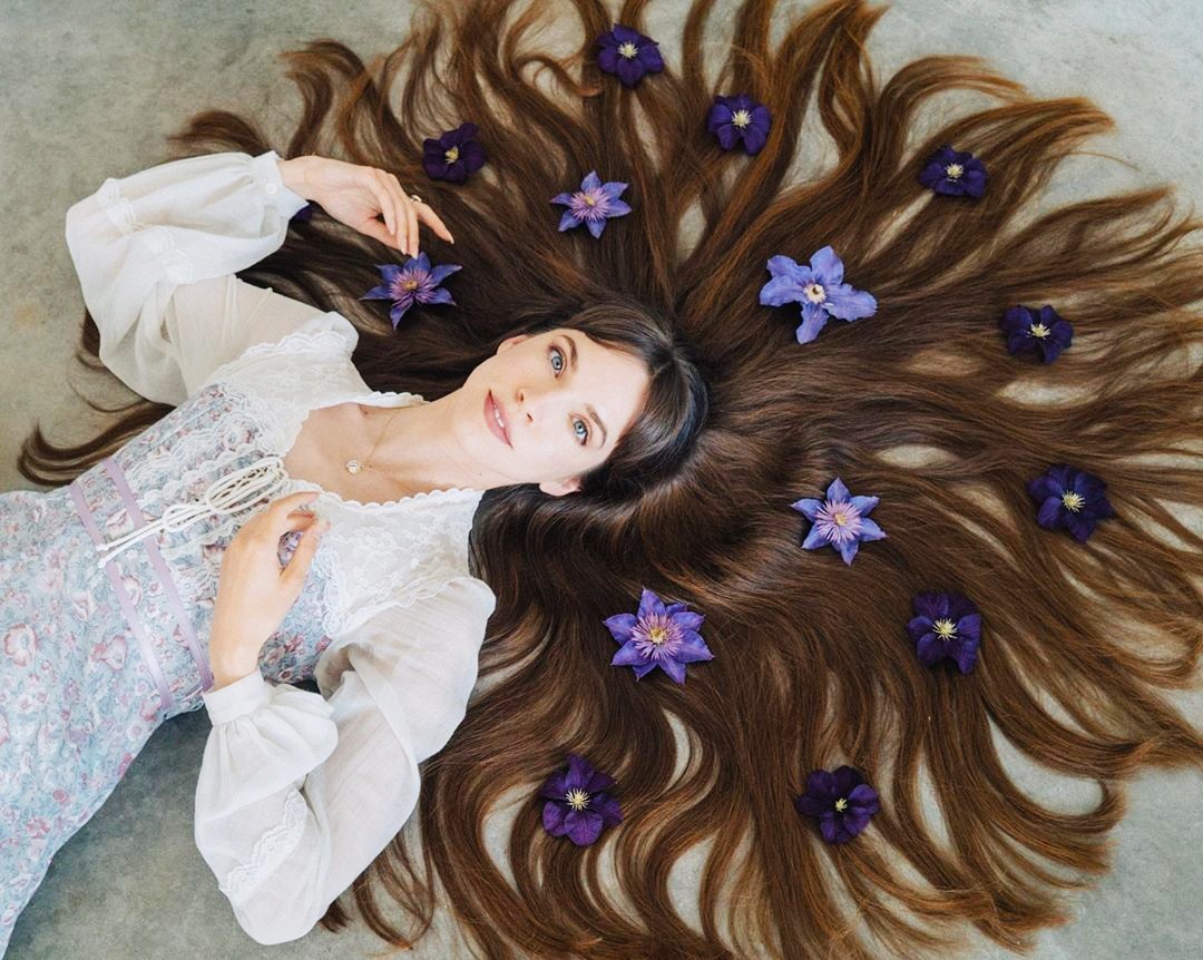 Co gai noi tieng tren mang anh 1