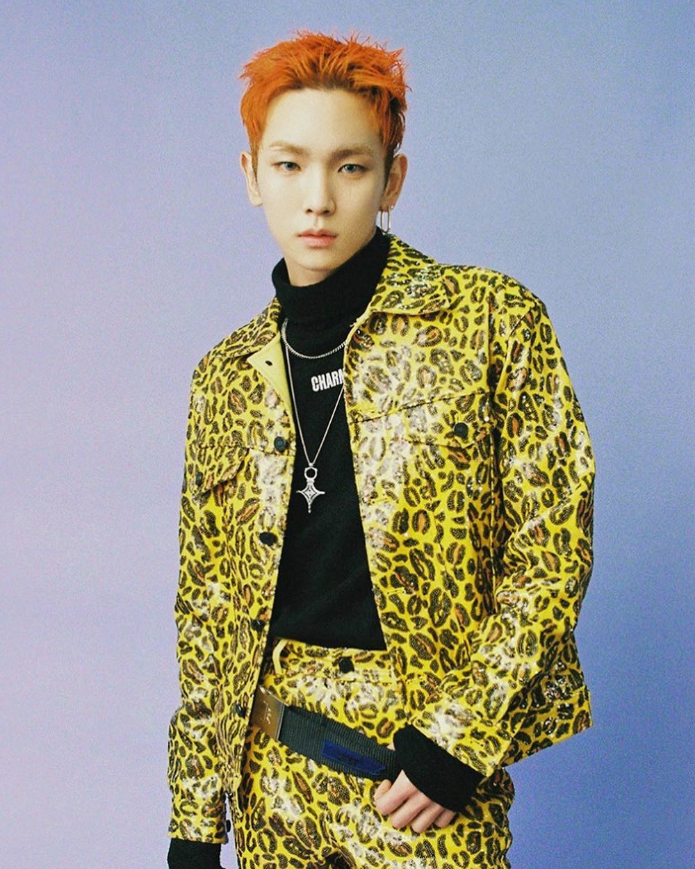 Key (SHINee) là sao nam hiếm hoi mặc đồ con gái vẫn đẹp - Thời trang ...