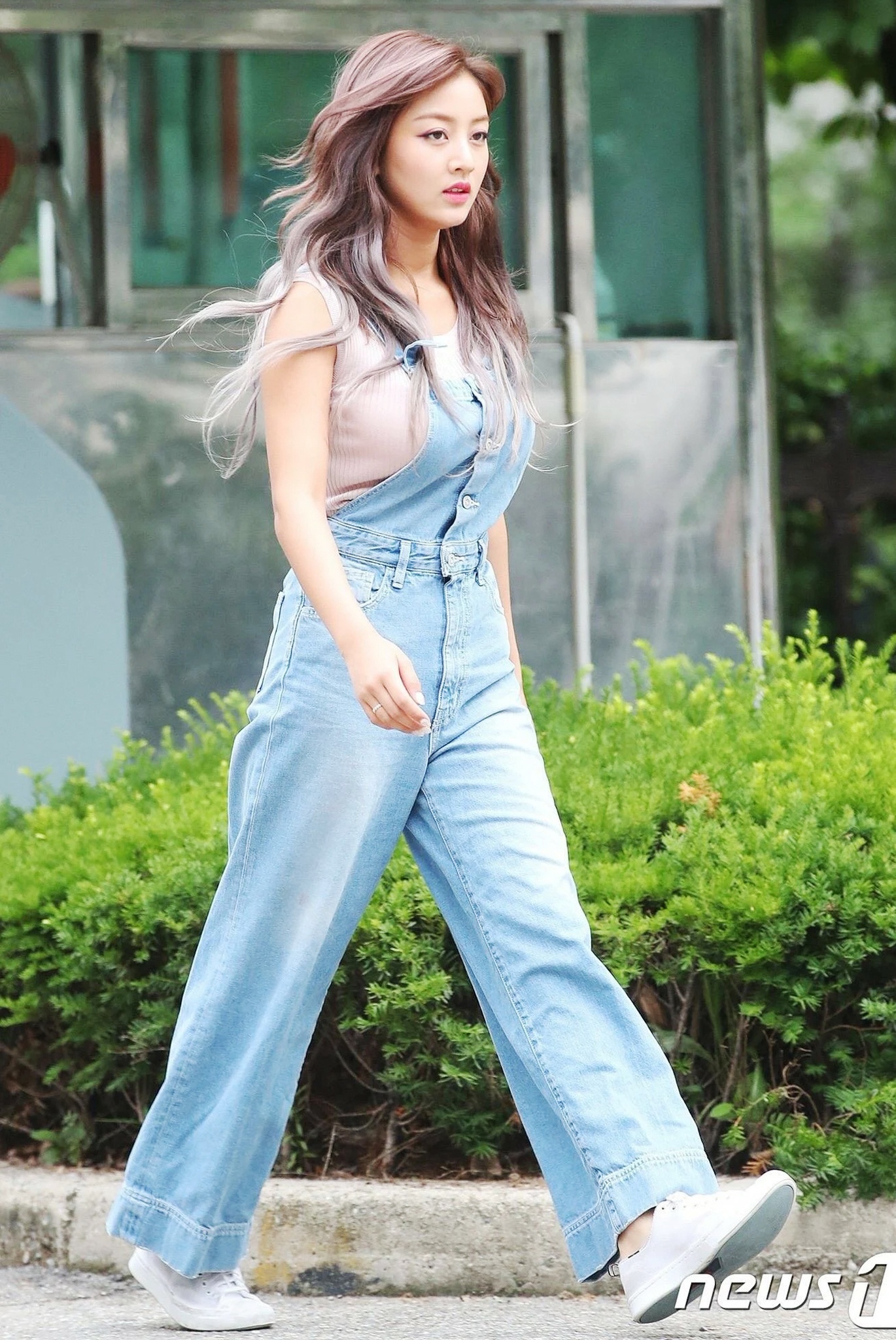 sao han mac quan yem anh 9