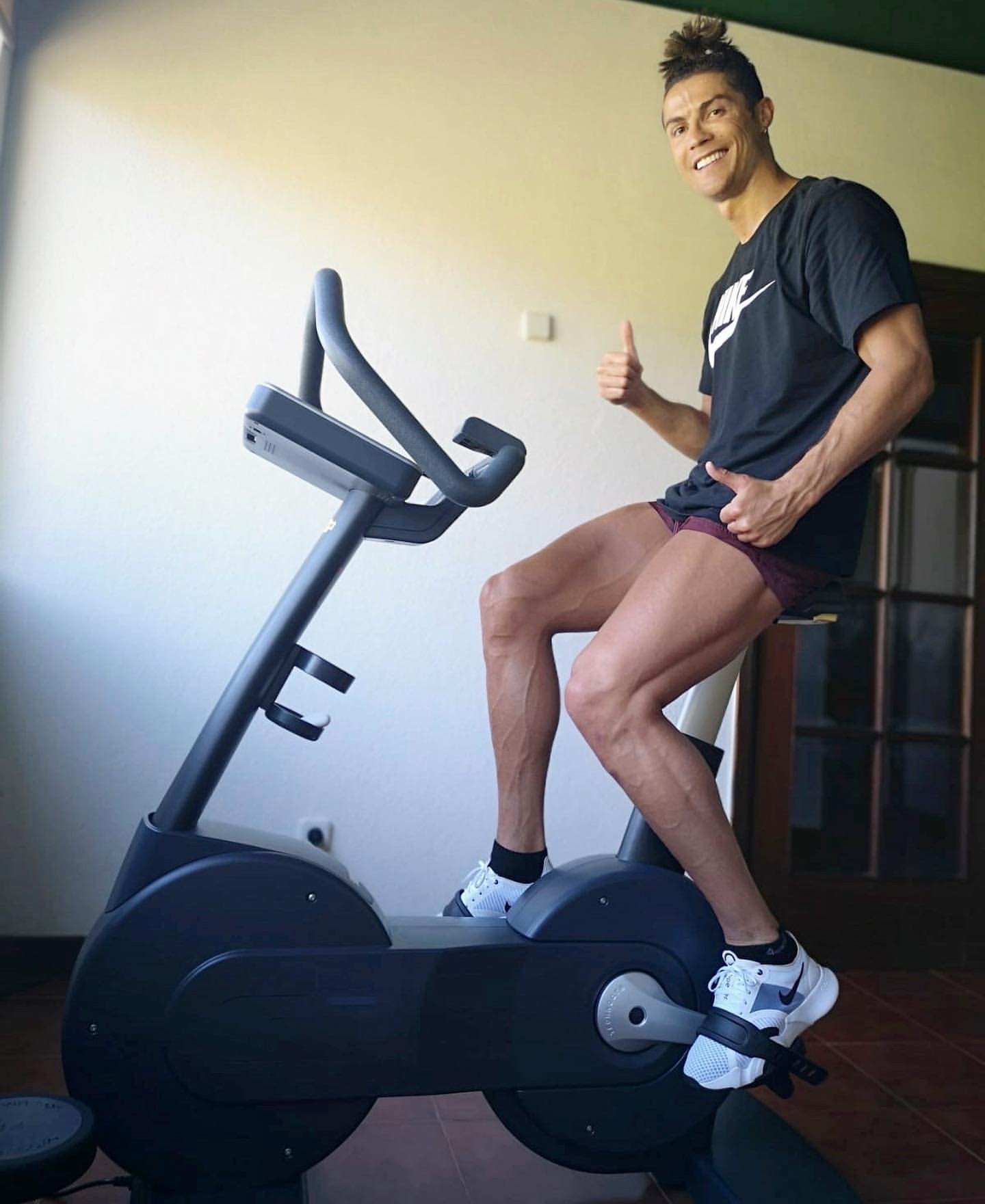 Ronaldo ảnh 5 Ronaldo anh 5