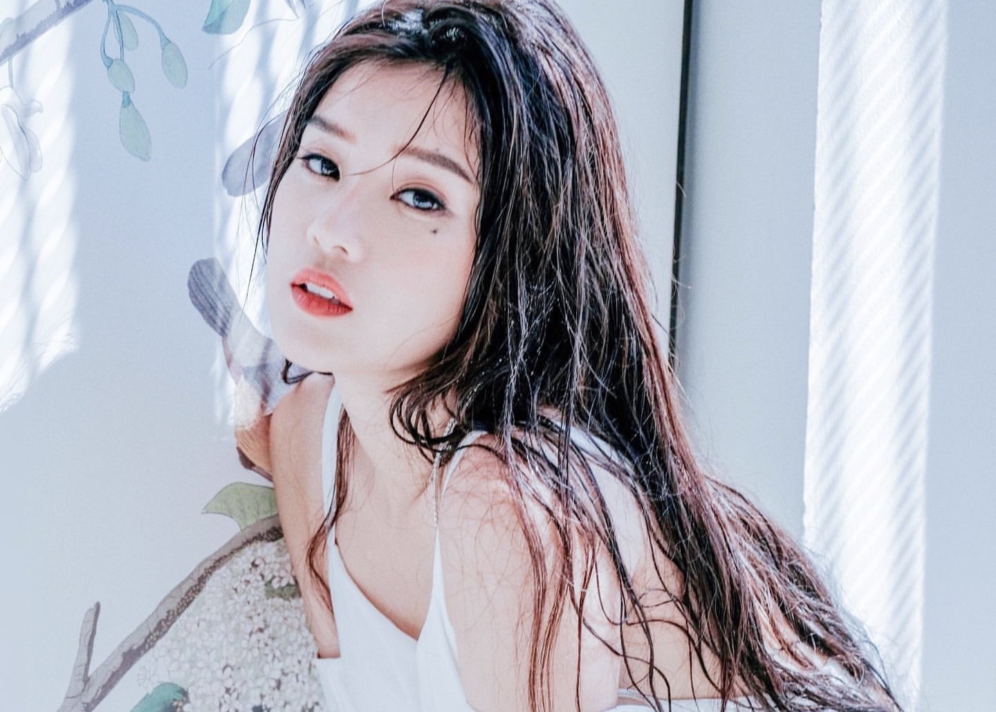 Hoang Yen Chibi: 'Toi chua du tu tin mac do qua sexy' hinh anh