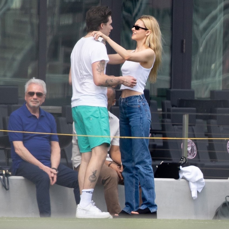 Brooklyn Beckham anh 12