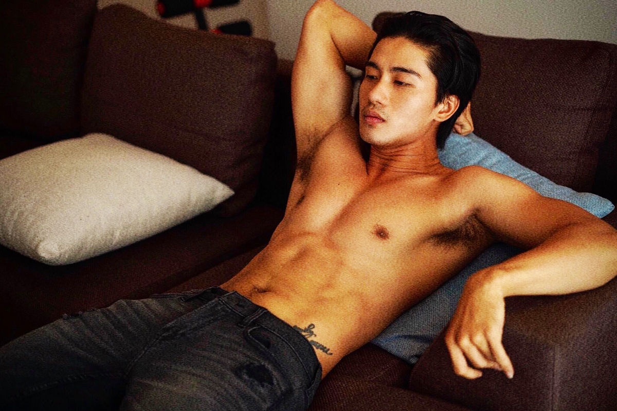 Nam chinh 'Nguoi ay la ai' tap bung 30 phut/ngay de co body 6 mui hinh anh