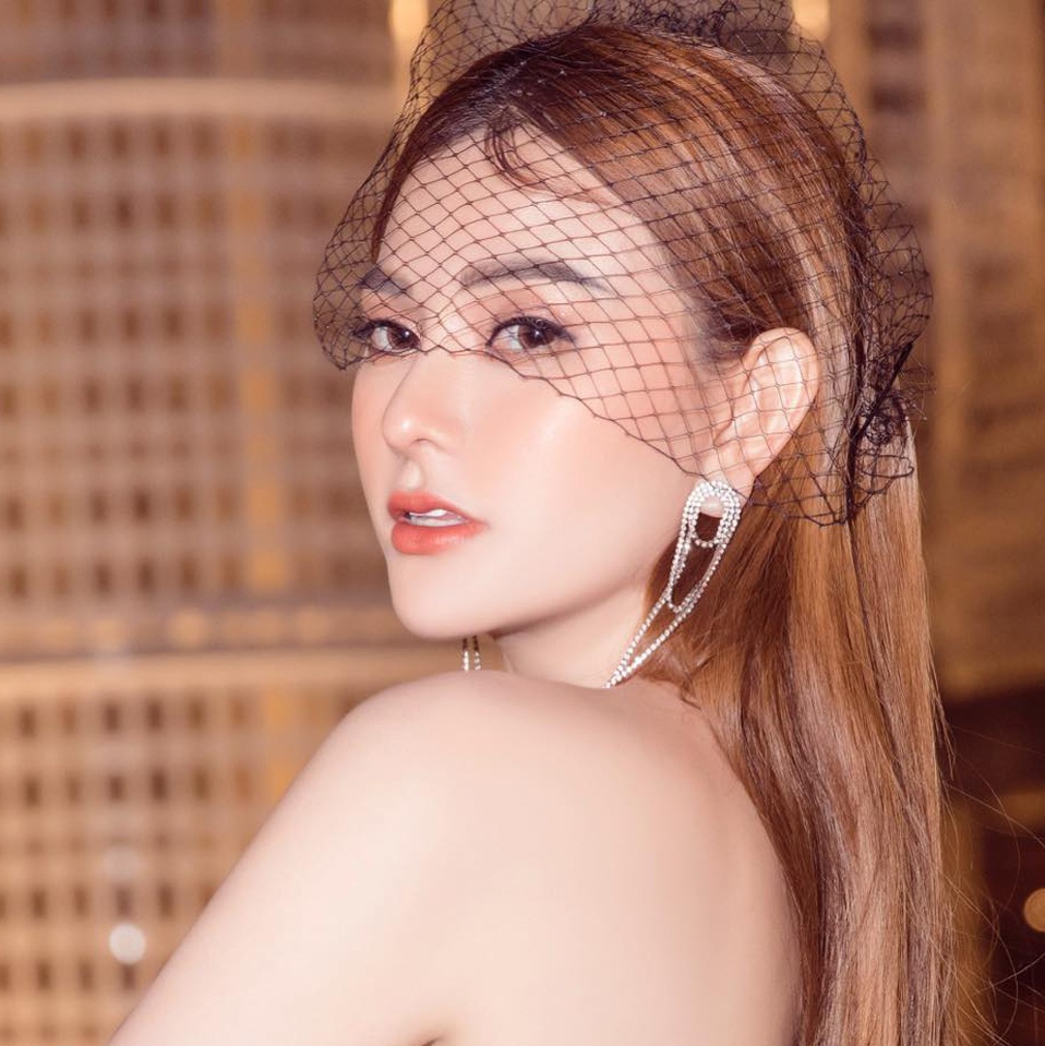 Thu Thủy ảnh 2 Thu Thuy anh 2