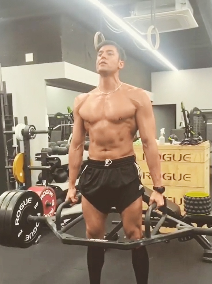 Gia dinh la so mot anh 8