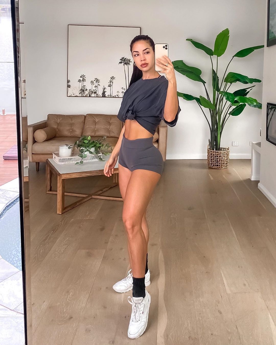 Nu huan luyen vien anh 6