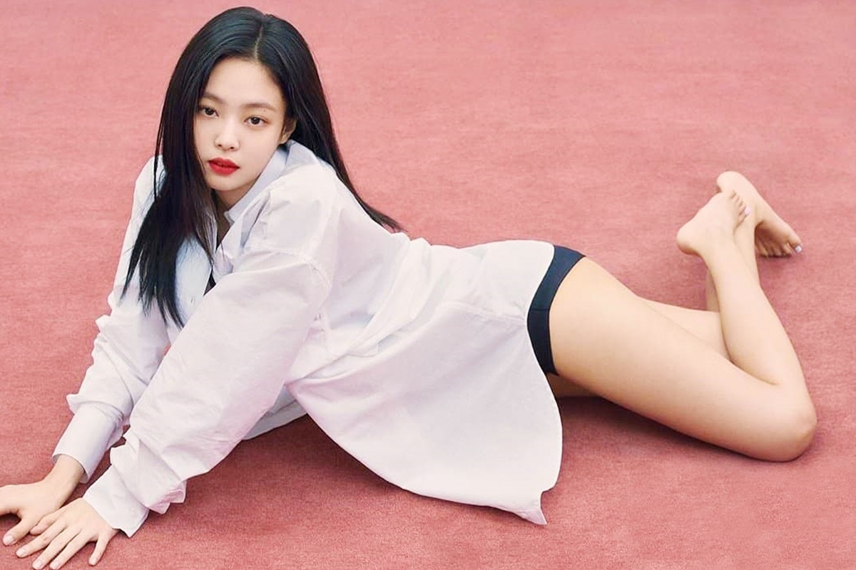 Jennie tao dang quyen ru tren tap chi hinh anh