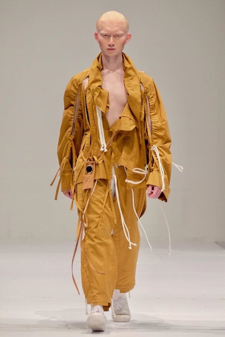 nguoi mau khuyet tat anh 9