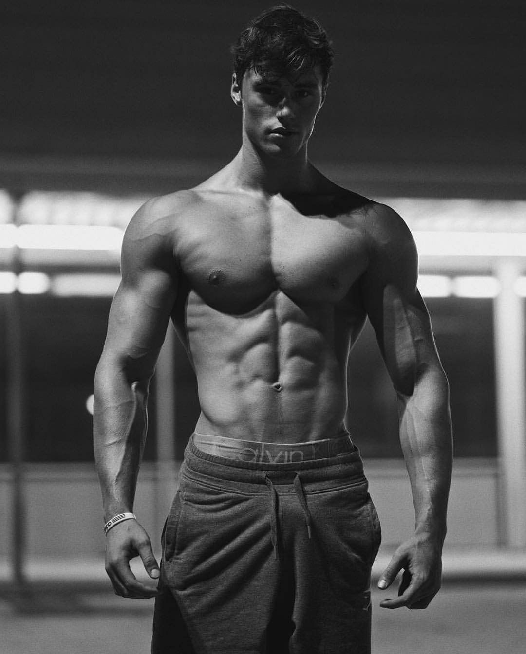 chang trai co bap anh 7