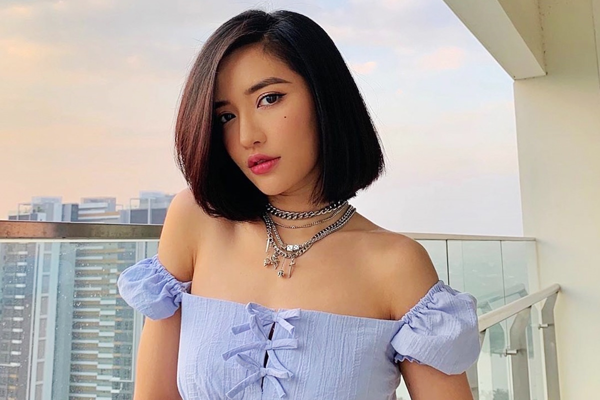 Sao Viet chuong ao tre vai de ton dang hinh anh