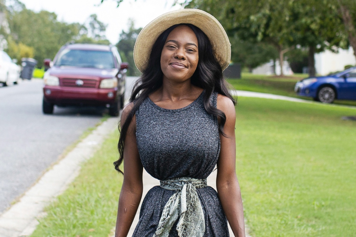 Co gai co vong eo 38 cm nho nit bung 18 gio/ngay hinh anh