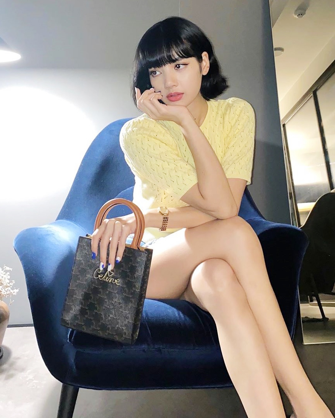 Lisa ảnh 3 Lisa anh 3