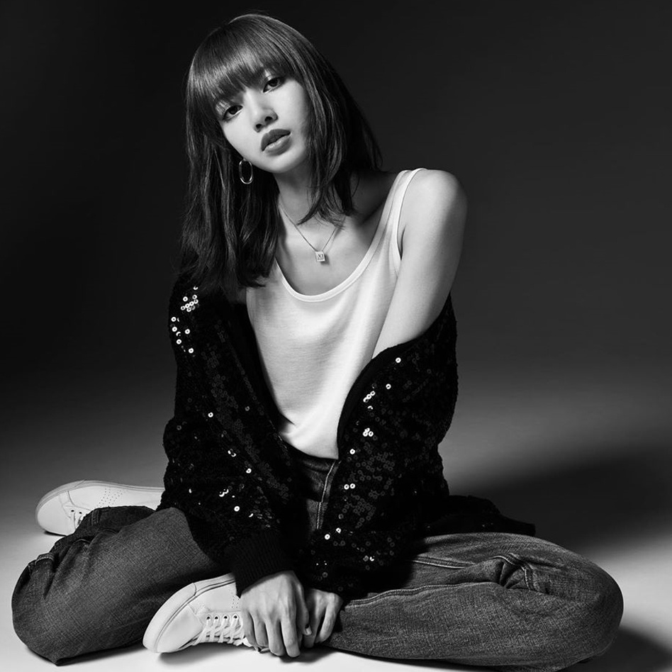 Lisa ảnh 1 Lisa anh 1