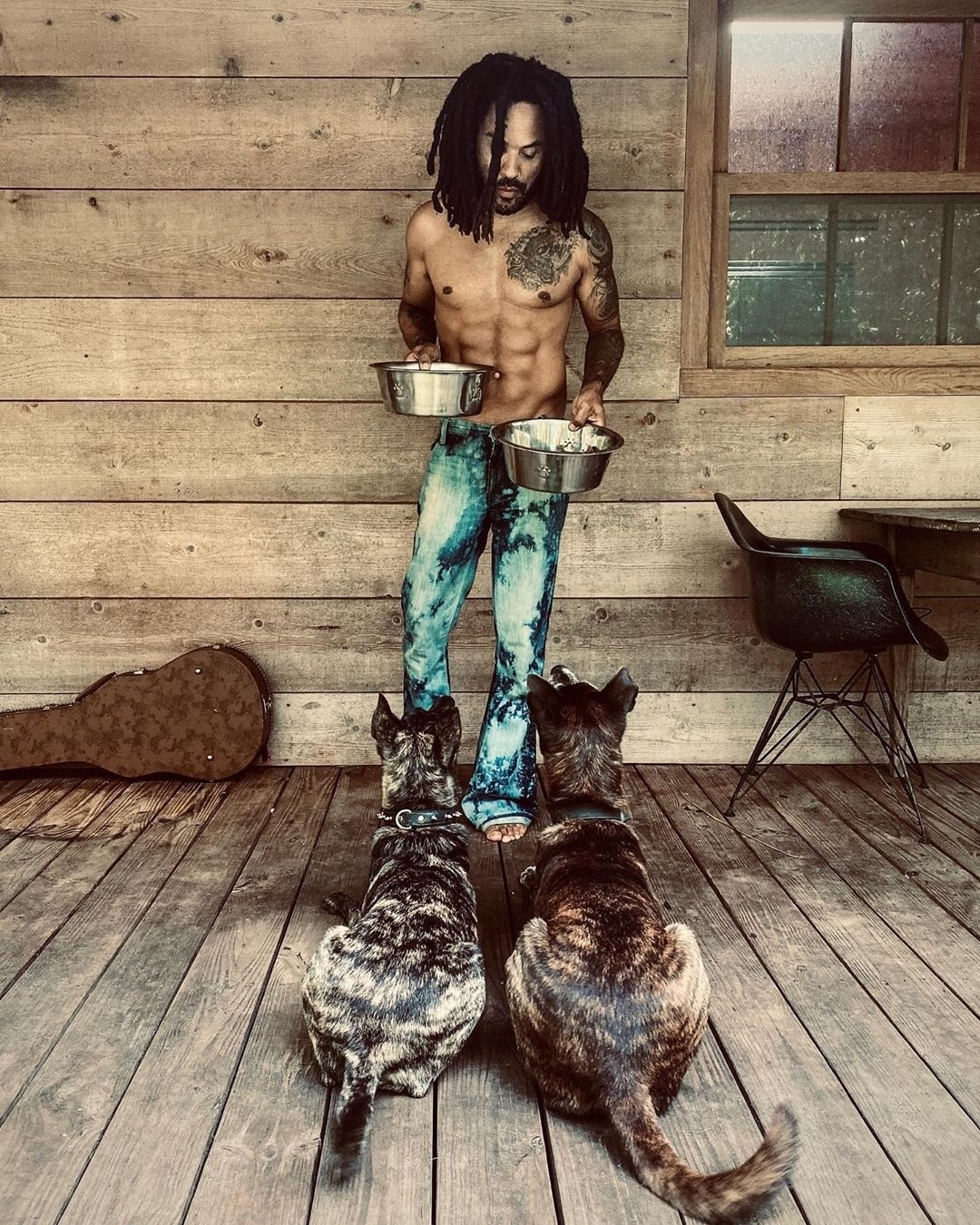 nam ca sĩ da màu ảnh 2 nam ca si da mau anh 2