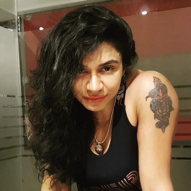 co gai co bap anh 17