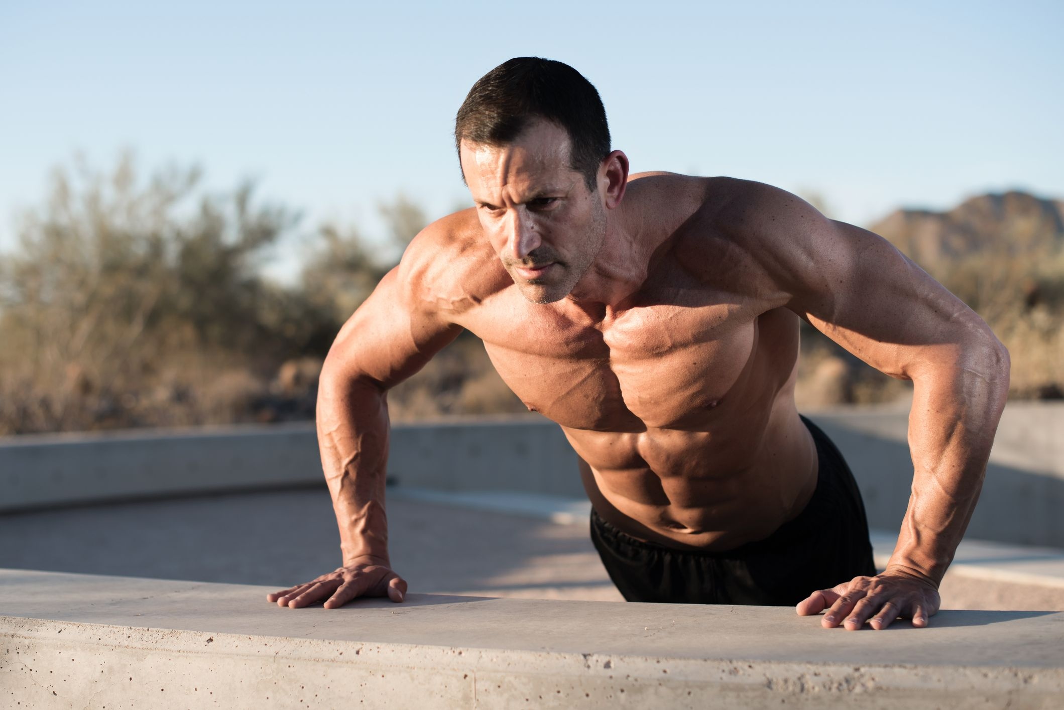 chang trai vua hit dat vua bat nhay anh 3