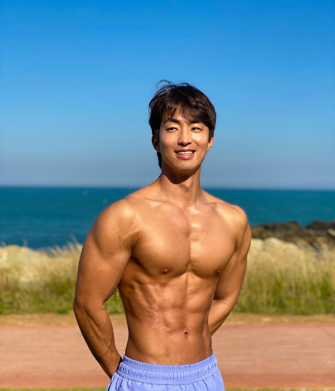 Nam canh sat Han Quoc anh 9