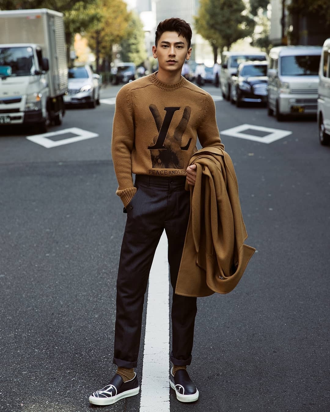 Isaac ảnh 5 Isaac anh 5