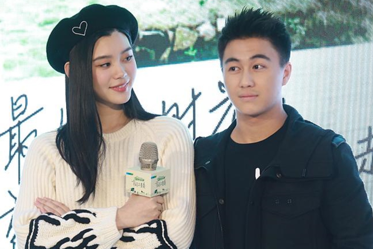 He Mong Dao khoe chan thon dai ben chong hinh anh