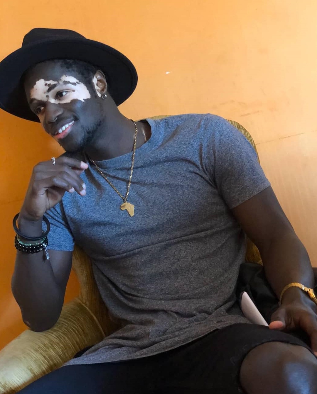 nam nguoi mau anh 10