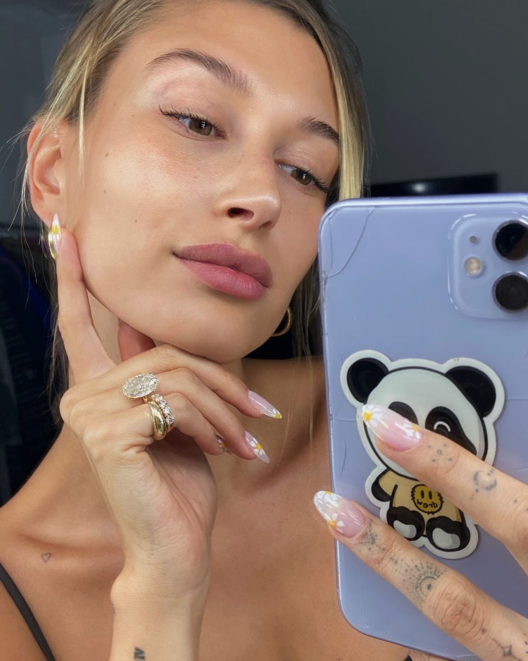 Hailey Bieber ảnh 5 Hailey Bieber anh 5