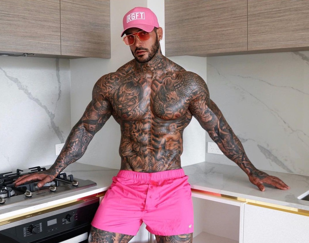 mau nam xam kin nguoi anh 2