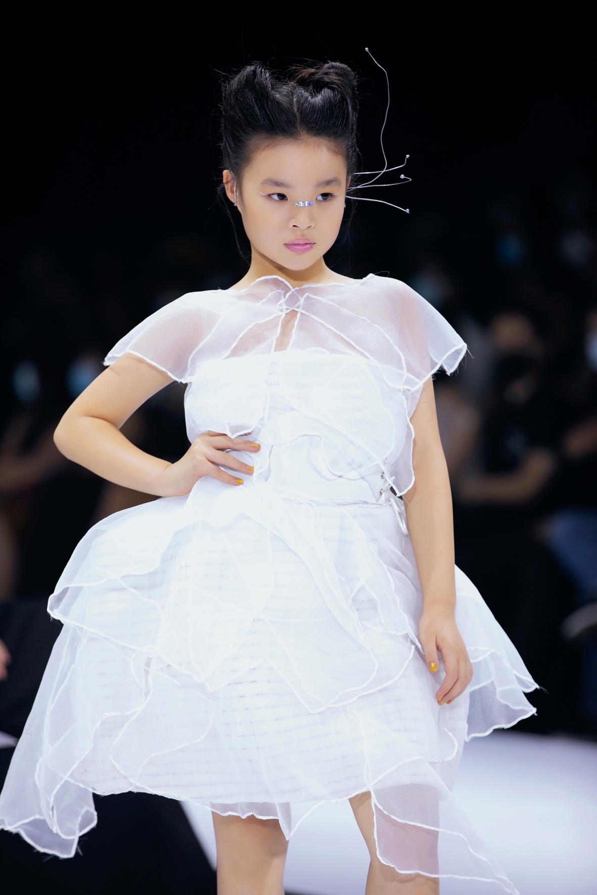 NTK Ivan Tran anh 15