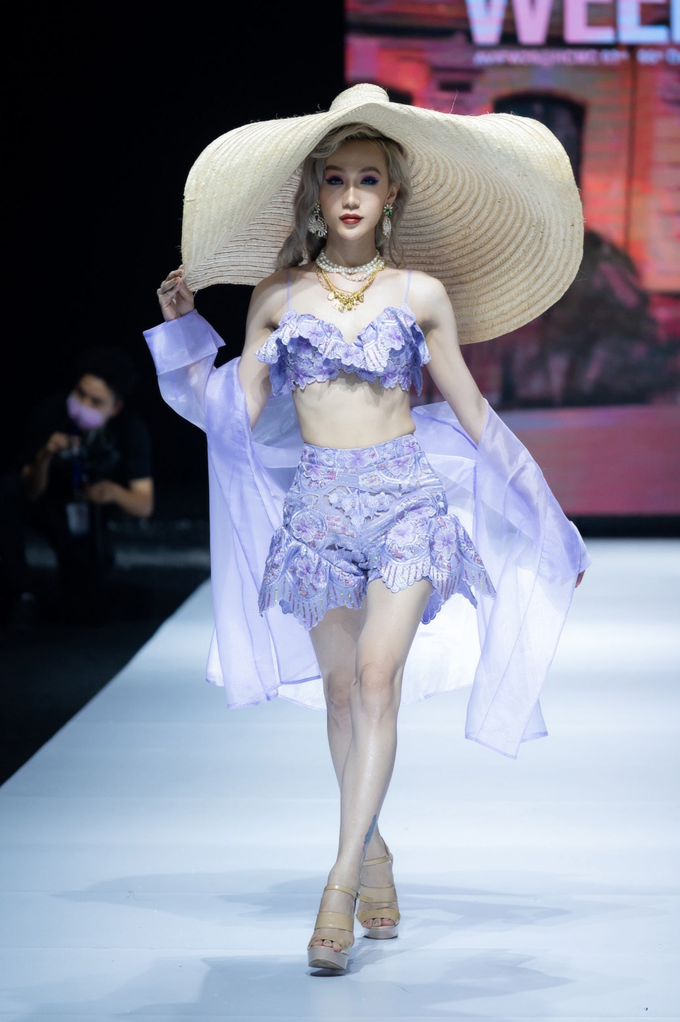 Nha thiet ke Le Long Dung anh 18