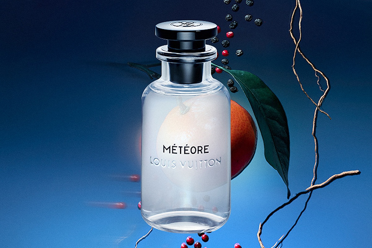 10 chai nuoc hoa cho mua he phai manh nen sam hinh anh