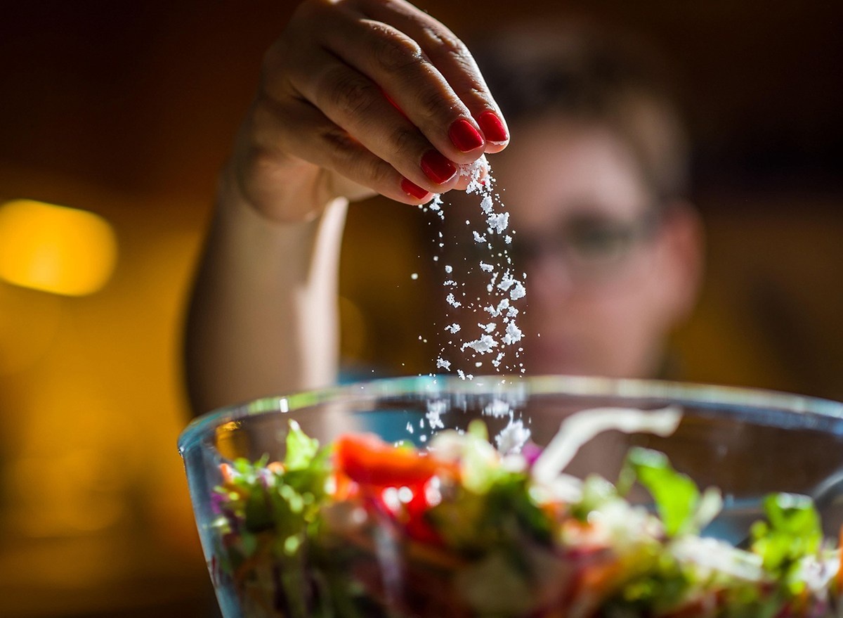 cach xoa bong mat anh 3