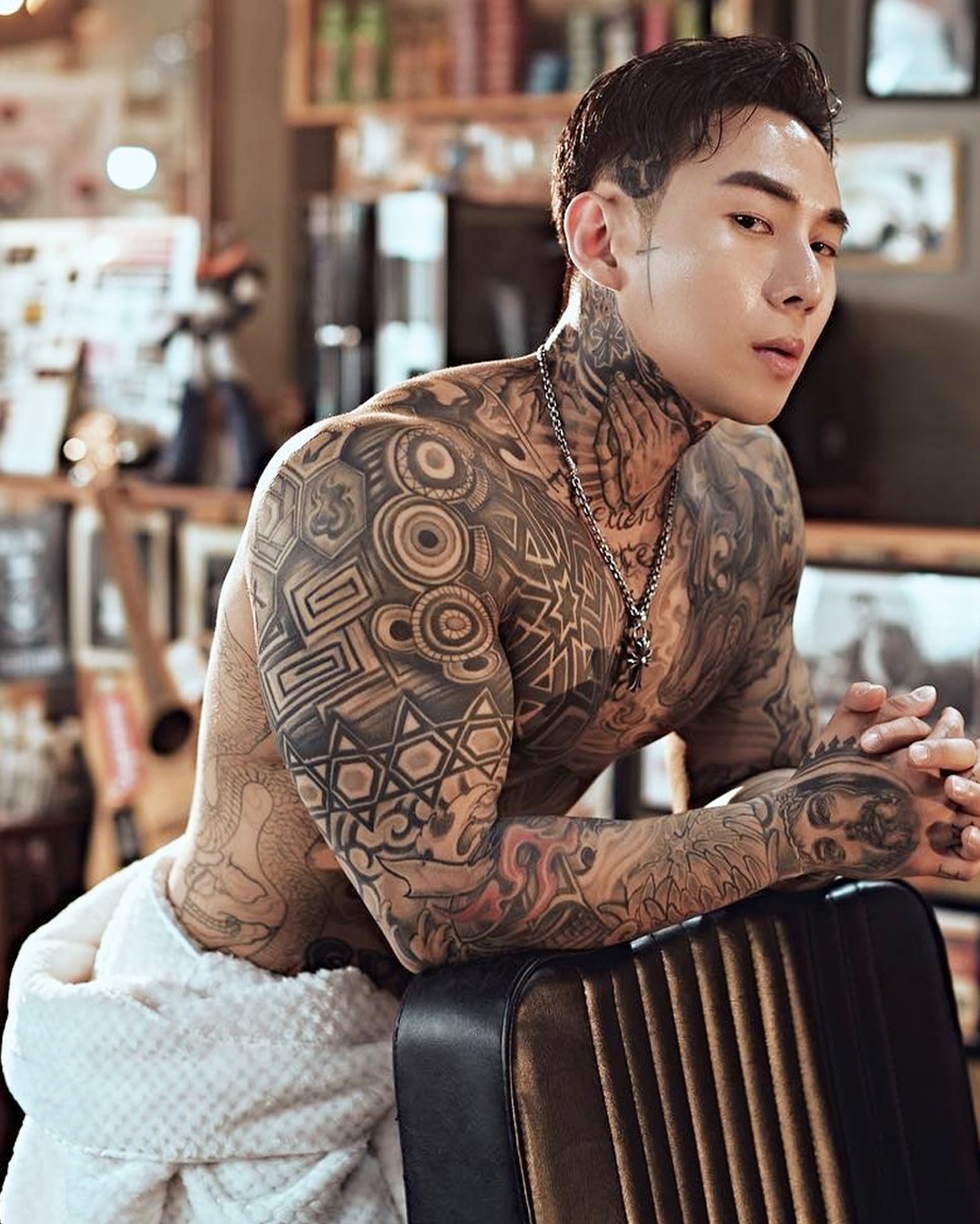 nam nguoi mau Han Quoc anh 3