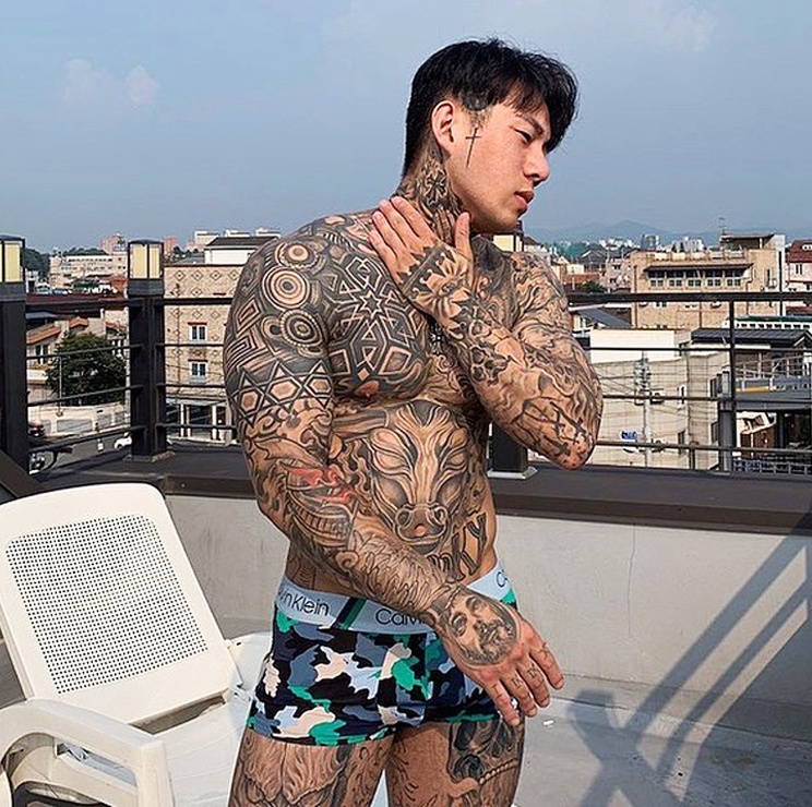 nam nguoi mau Han Quoc anh 4