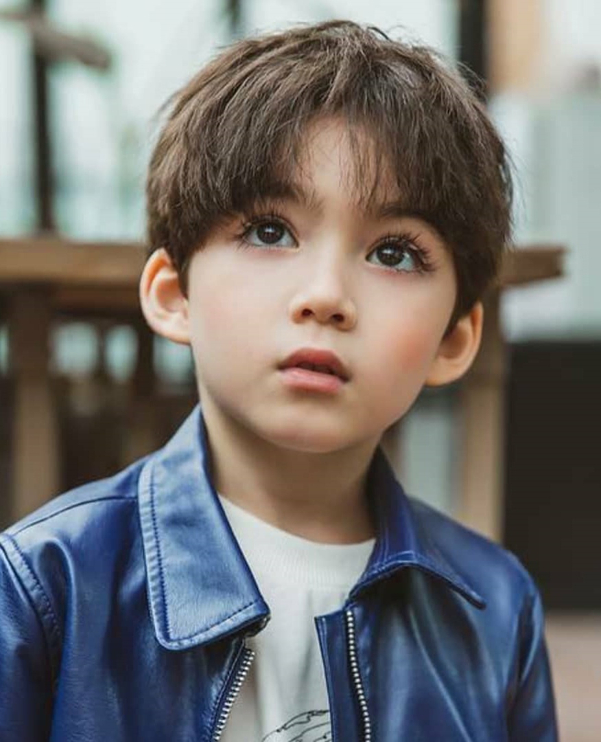 mau nhi lai Han Quoc - Canada anh 3