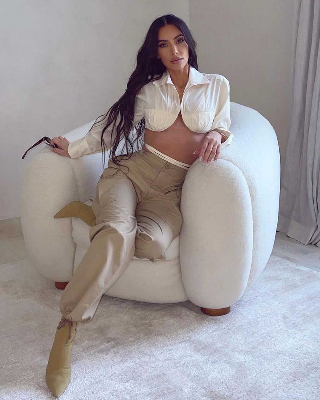 Kim Kardashian anh 2