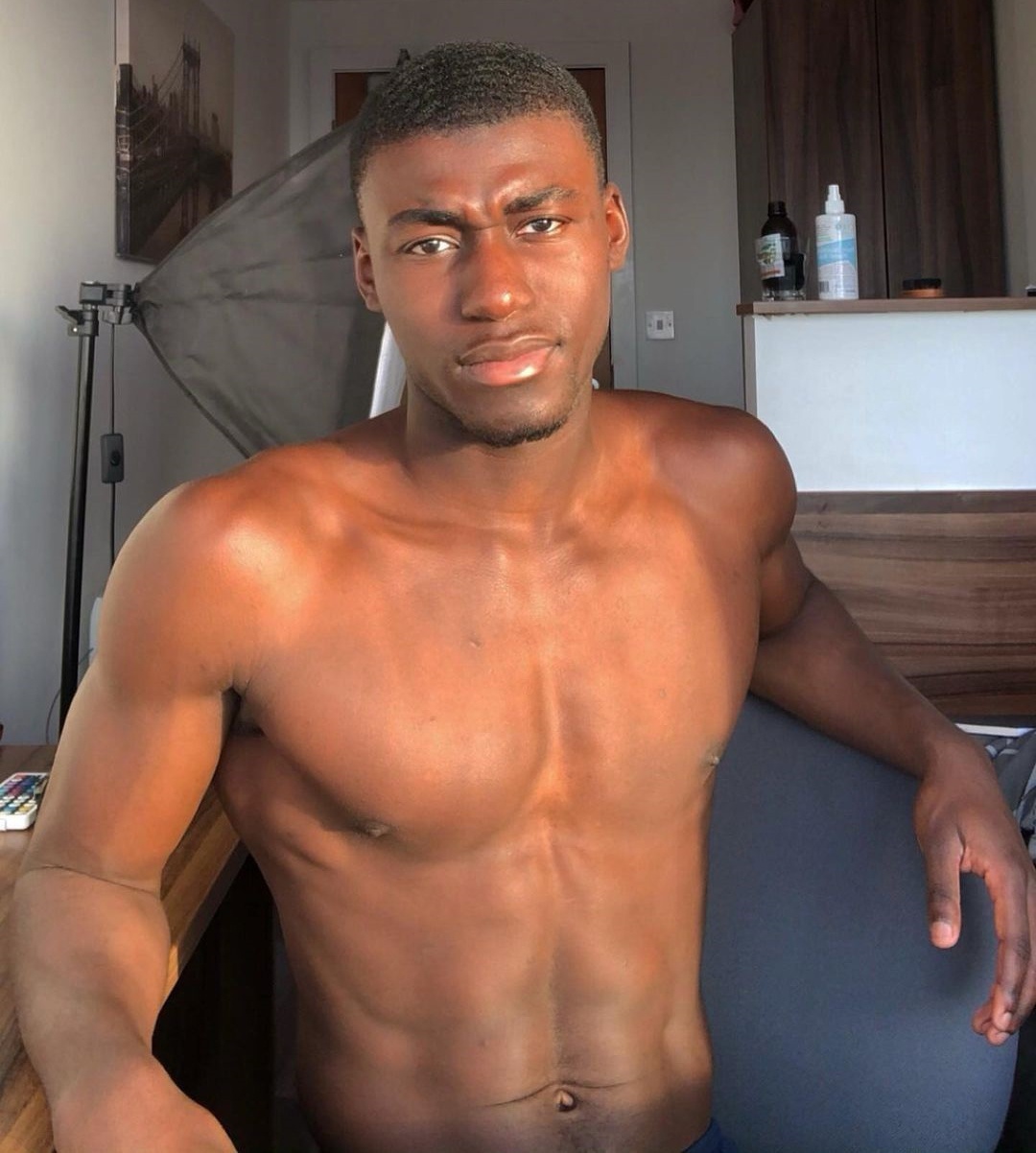 cau thu bong da anh 3